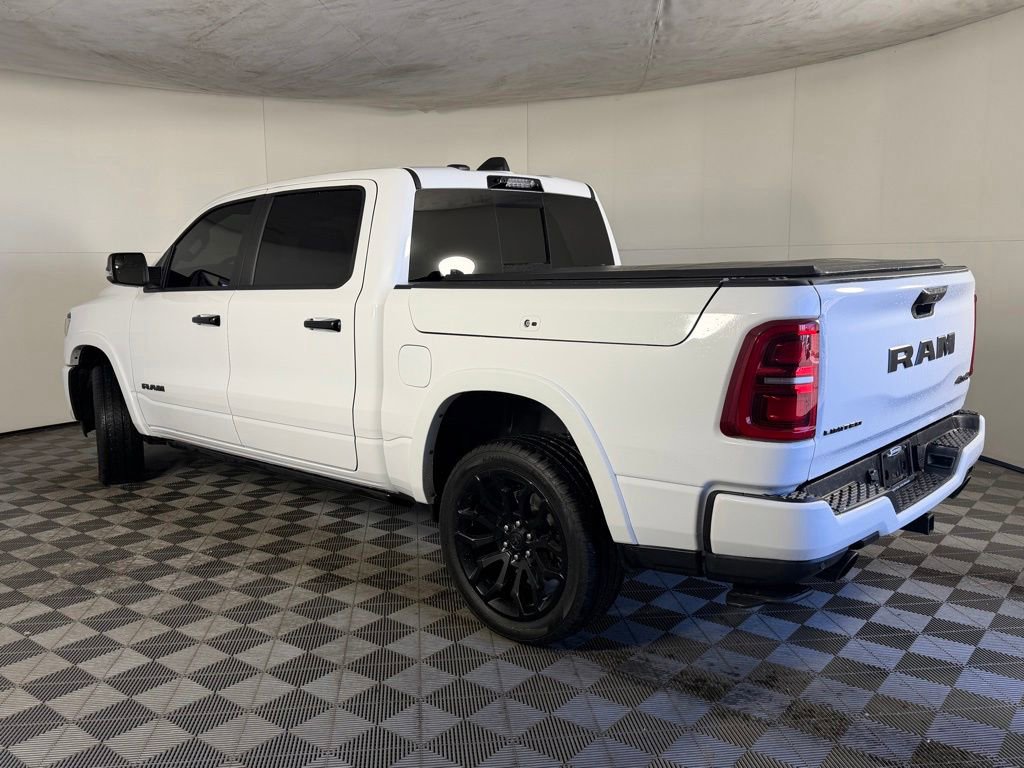 Used 2025 RAM 1500 Limited AWD/4WD image 15