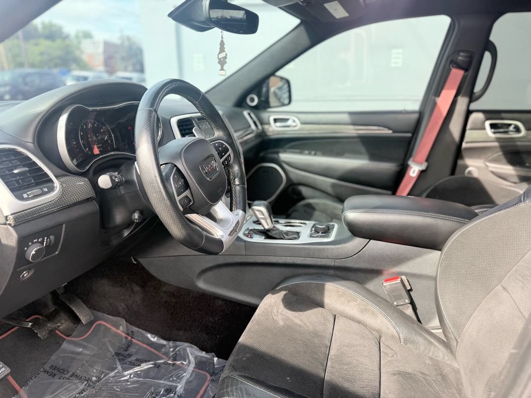 Used 2018 Jeep Grand Cherokee Trackhawk AWD/4WD image 24