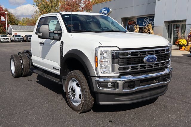 New 2026 Ford F550 4x4 Supercab Super Duty image 2
