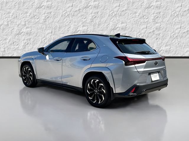 Used 2023 Lexus UX 250h F Sport AWD/4WD image 5