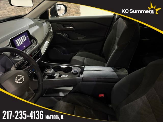 Used 2025 Nissan Rogue SV image 10