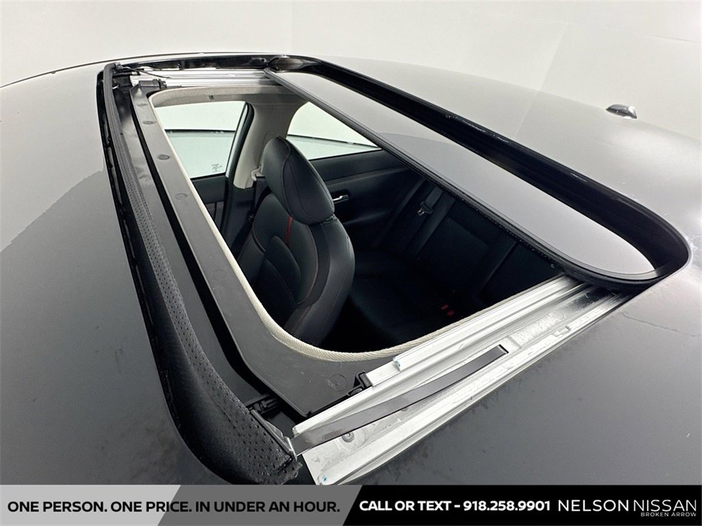 New 2025 Nissan Sentra SR w/ SR Premium Package image 22