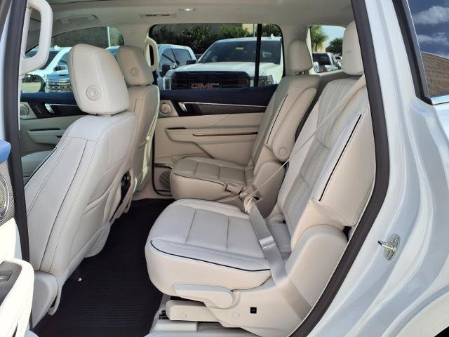 New 2026 Buick Enclave Avenir w/ Super Cruise Package FWD image 20