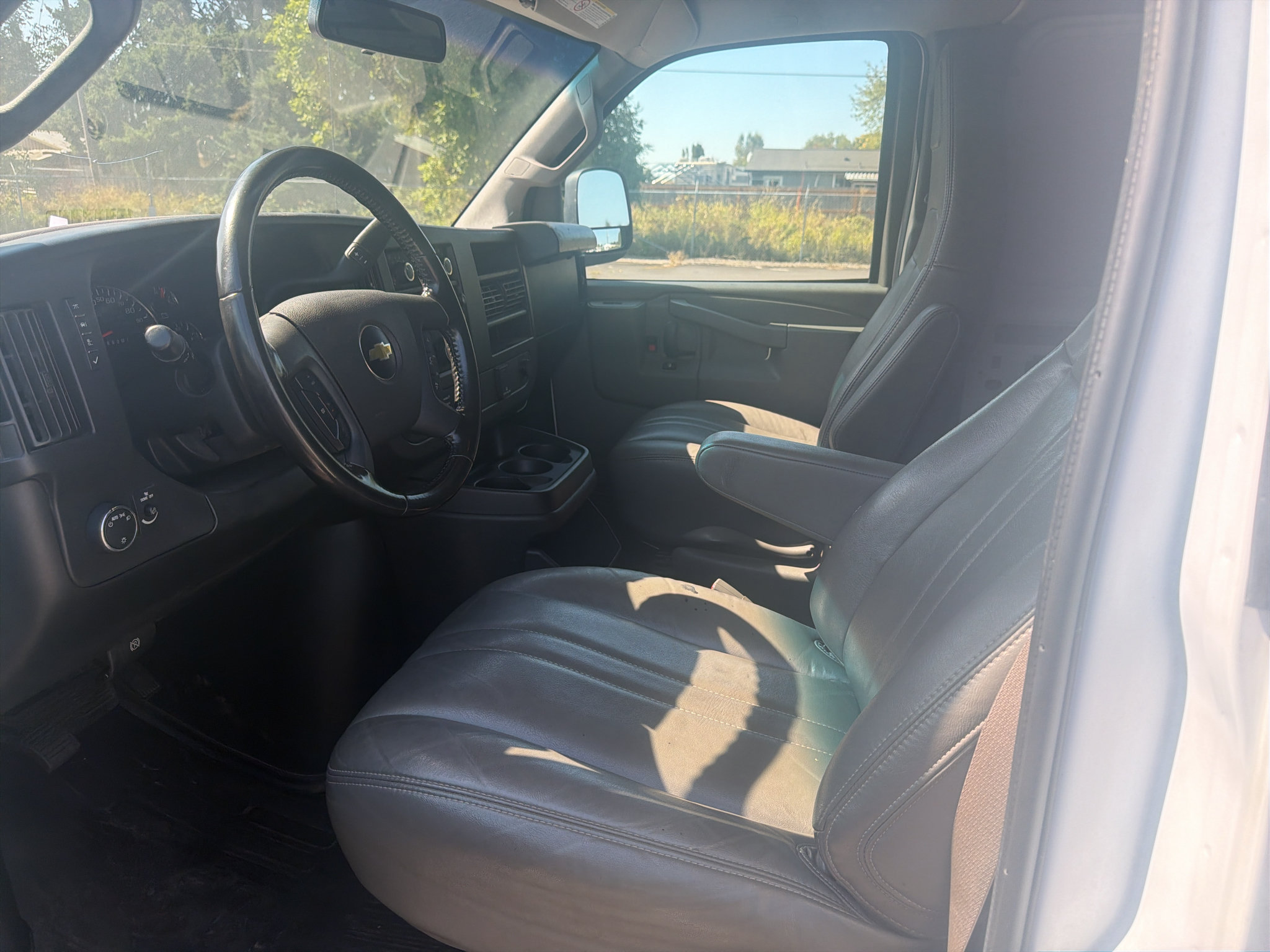 Used 2022 Chevrolet Express 2500 Extended w/ Driver Convenience Package RWD image 10