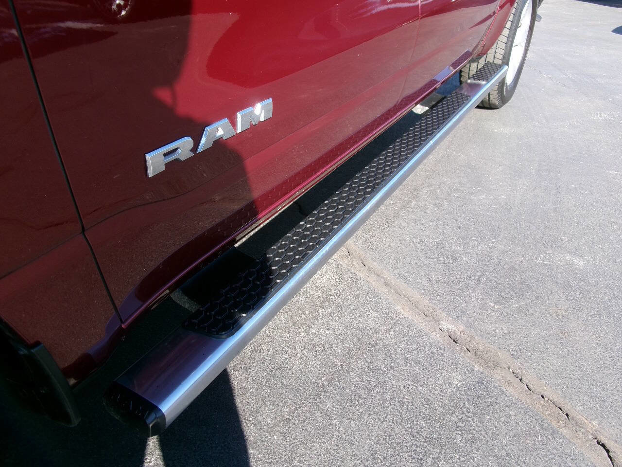 Used 2021 RAM 1500 Big Horn image 11