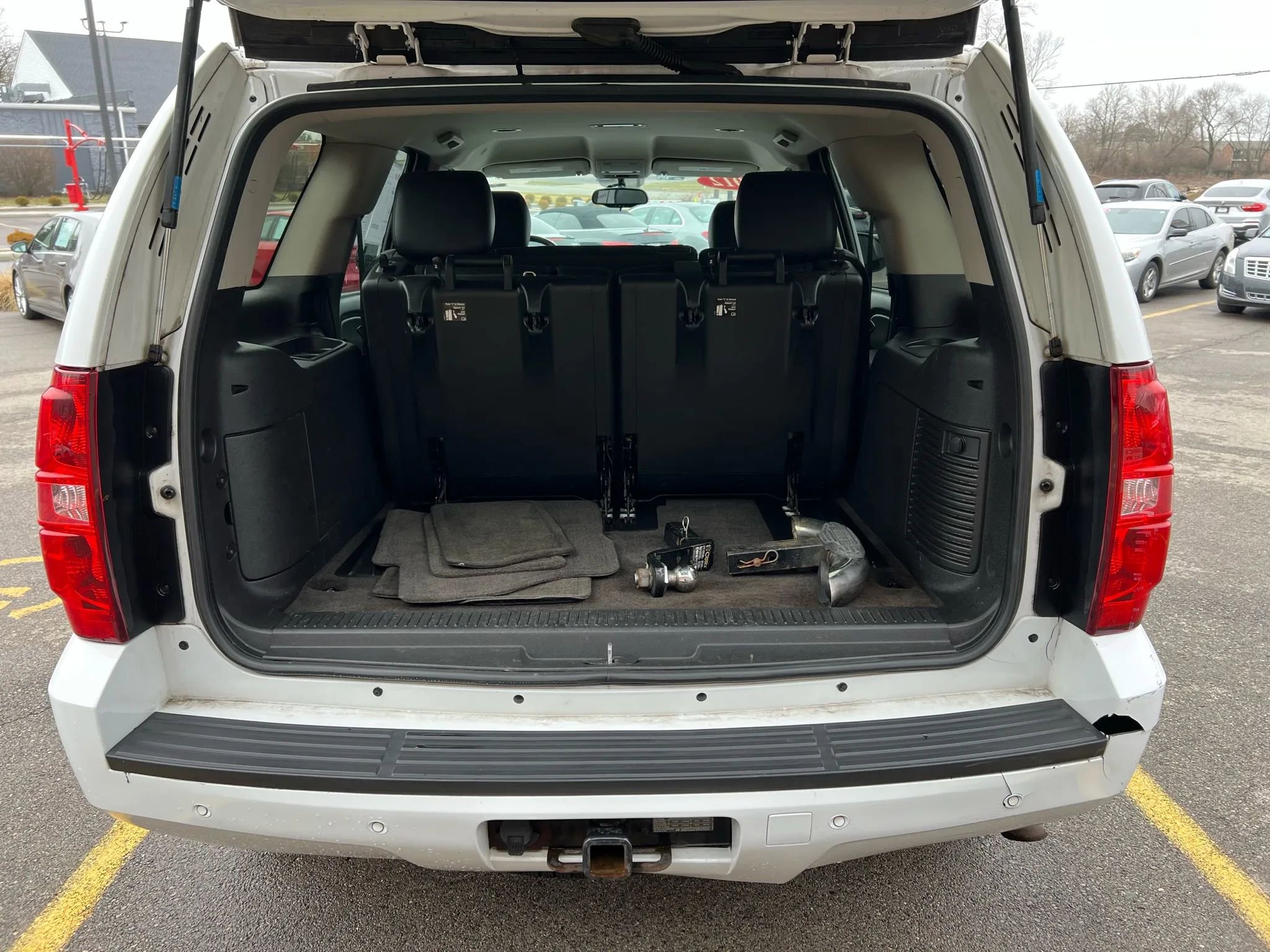 Used 2012 Chevrolet Tahoe LT AWD/4WD image 25