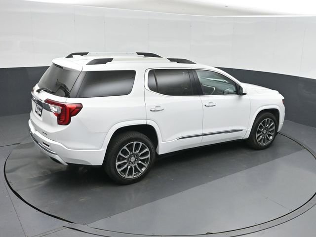 Used 2023 GMC Acadia Denali AWD/4WD image 32