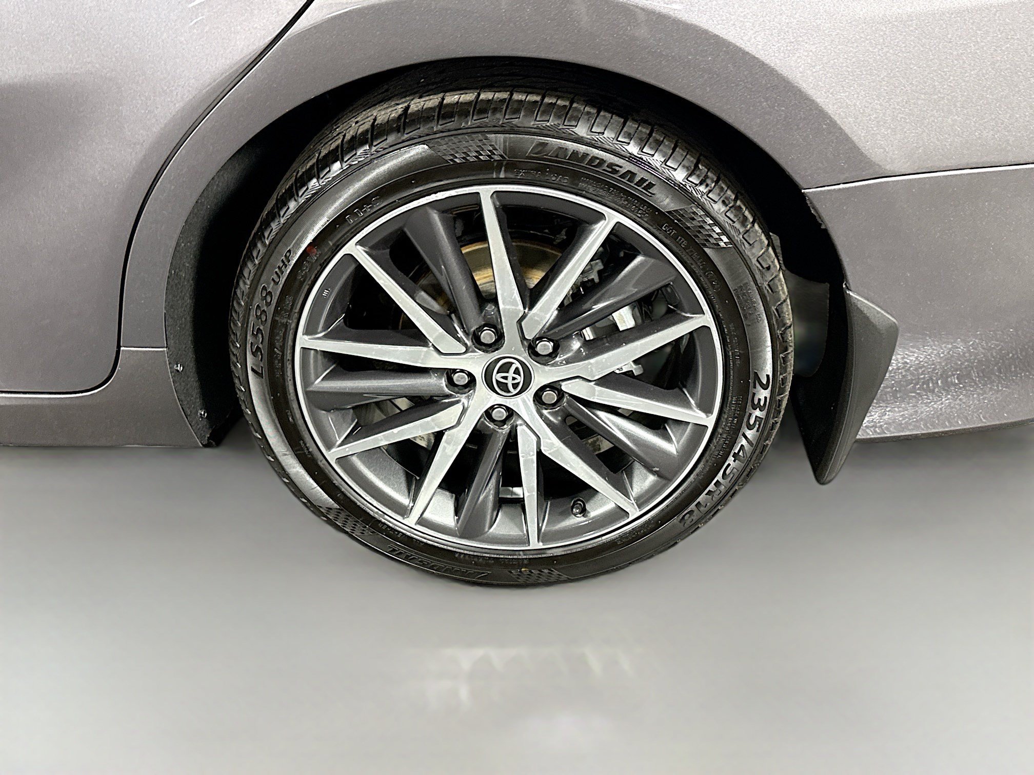 Used 2022 Toyota Camry XLE FWD image 37