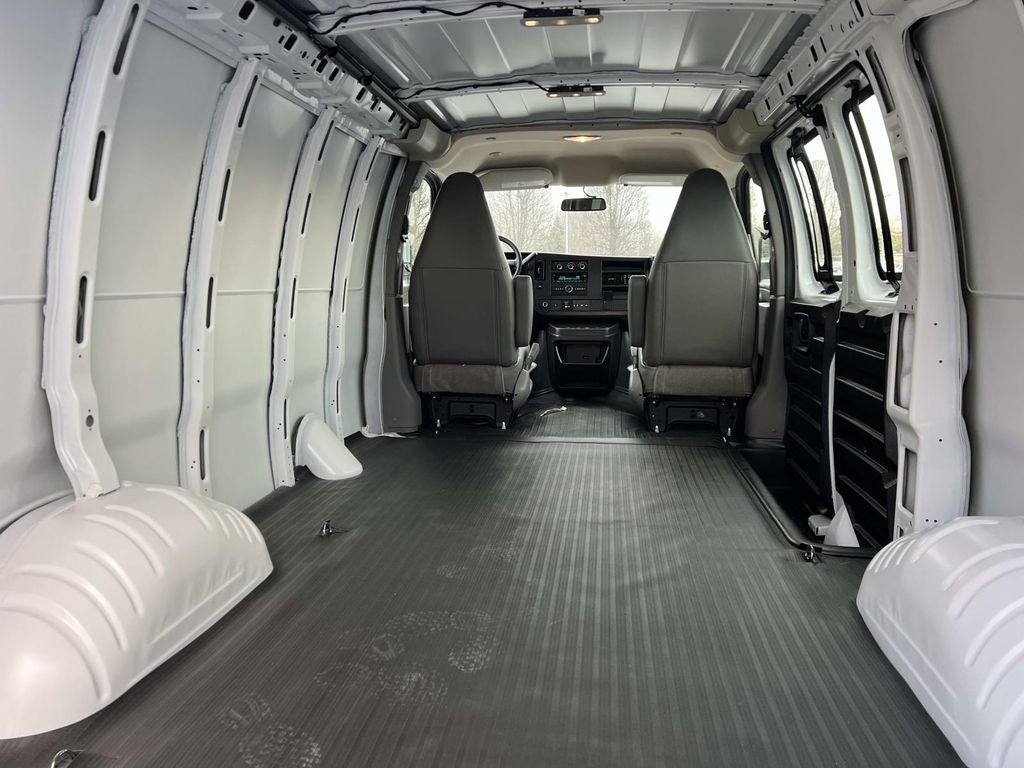 New 2025 Chevrolet Express 2500 w/ Driver Convenience Package image 13