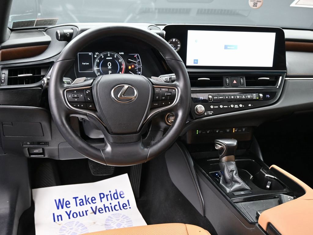 Used 2025 Lexus ES 350 w/ Premium Package image 30