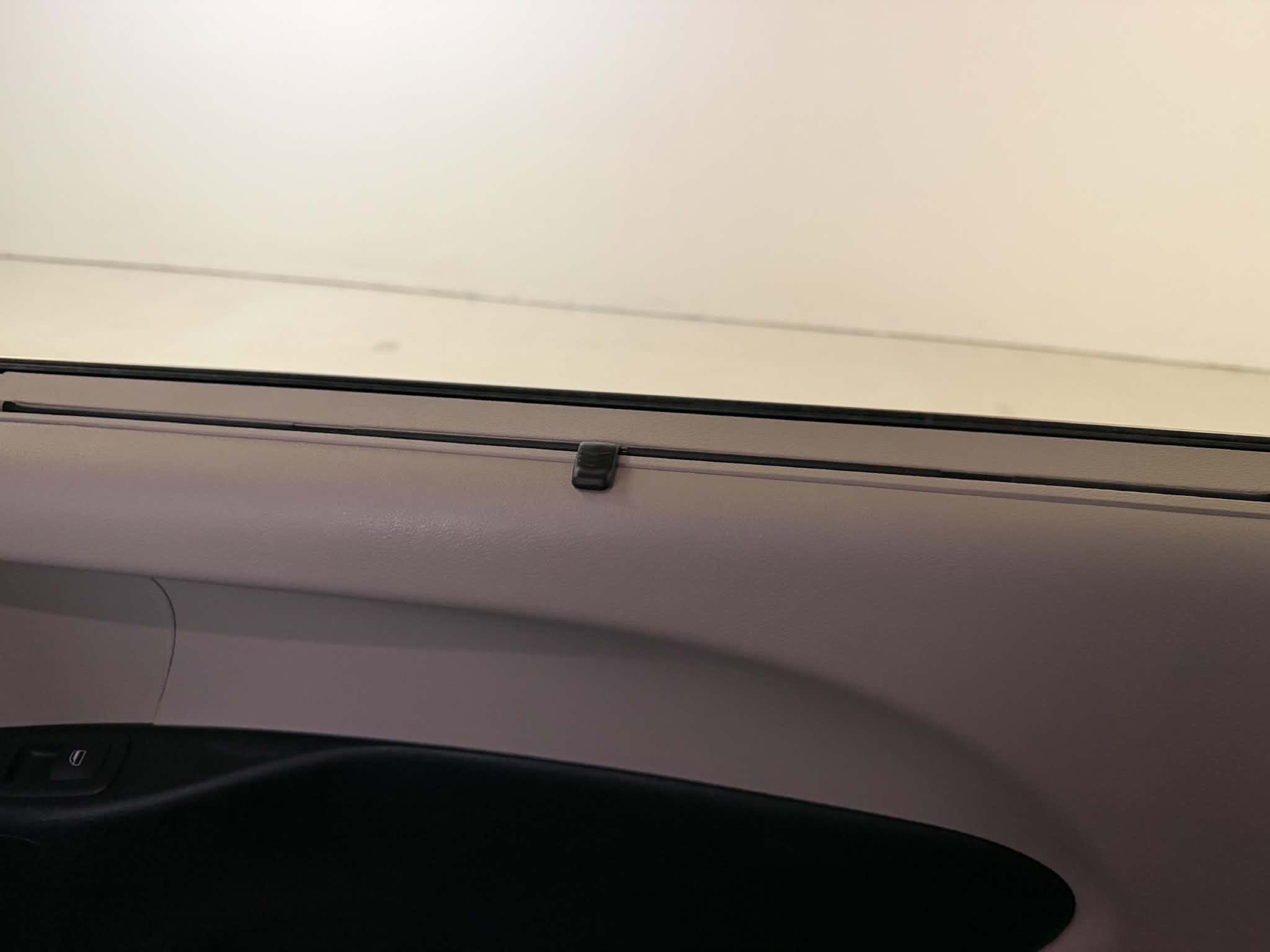 Used 2023 Chrysler Pacifica Touring-L FWD image 34