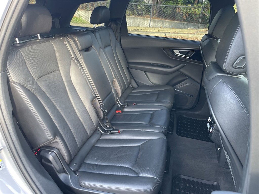 Used 2019 Audi Q7 3.0T Premium Plus w/ Premium Plus Package image 28