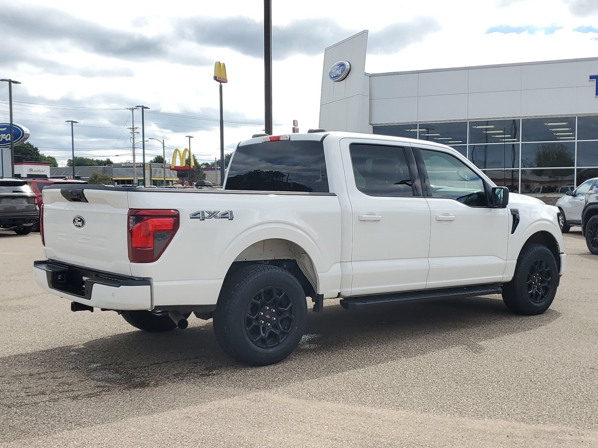 Certified 2024 Ford F150 XLT w/ XLT Black Appearance Package AWD/4WD image 4