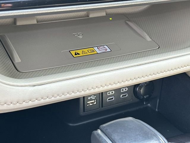 Used 2023 Toyota Highlander Limited image 36