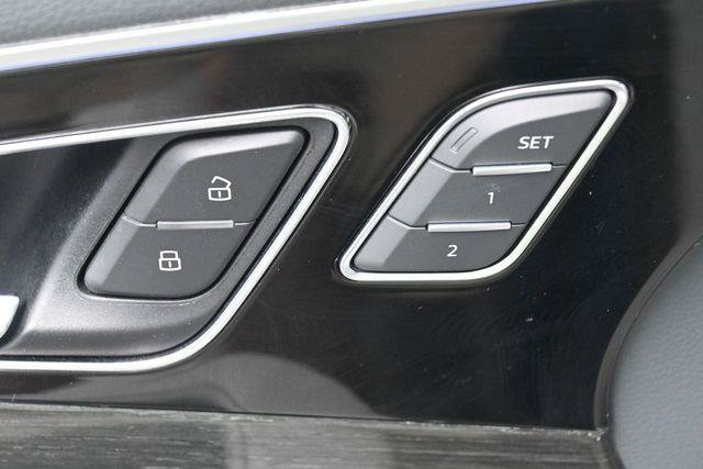 Used 2019 Audi Q7 3.0T Premium Plus w/ Premium Plus Package AWD/4WD image 14