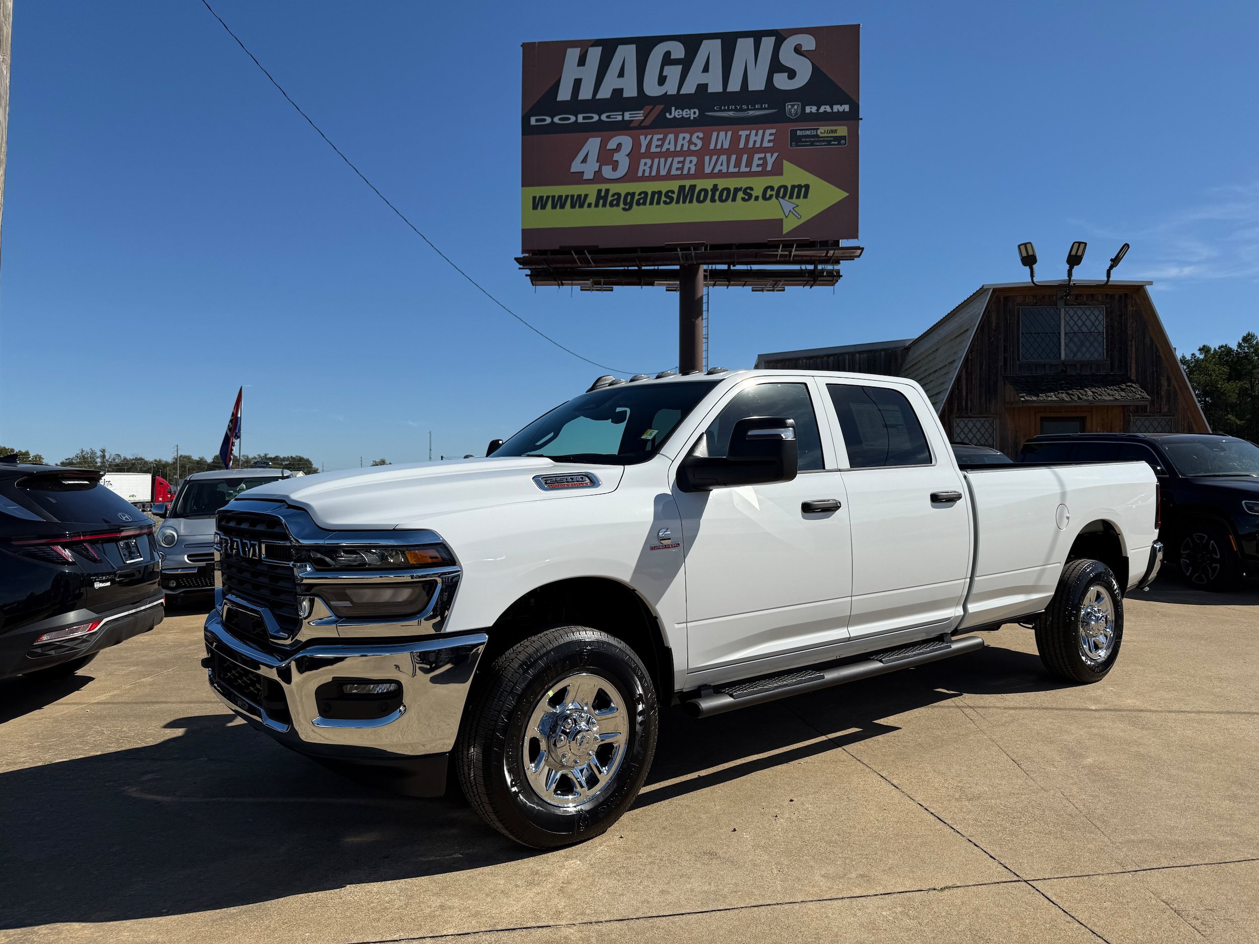 New 2026 RAM 2500 Tradesman AWD/4WD image 1
