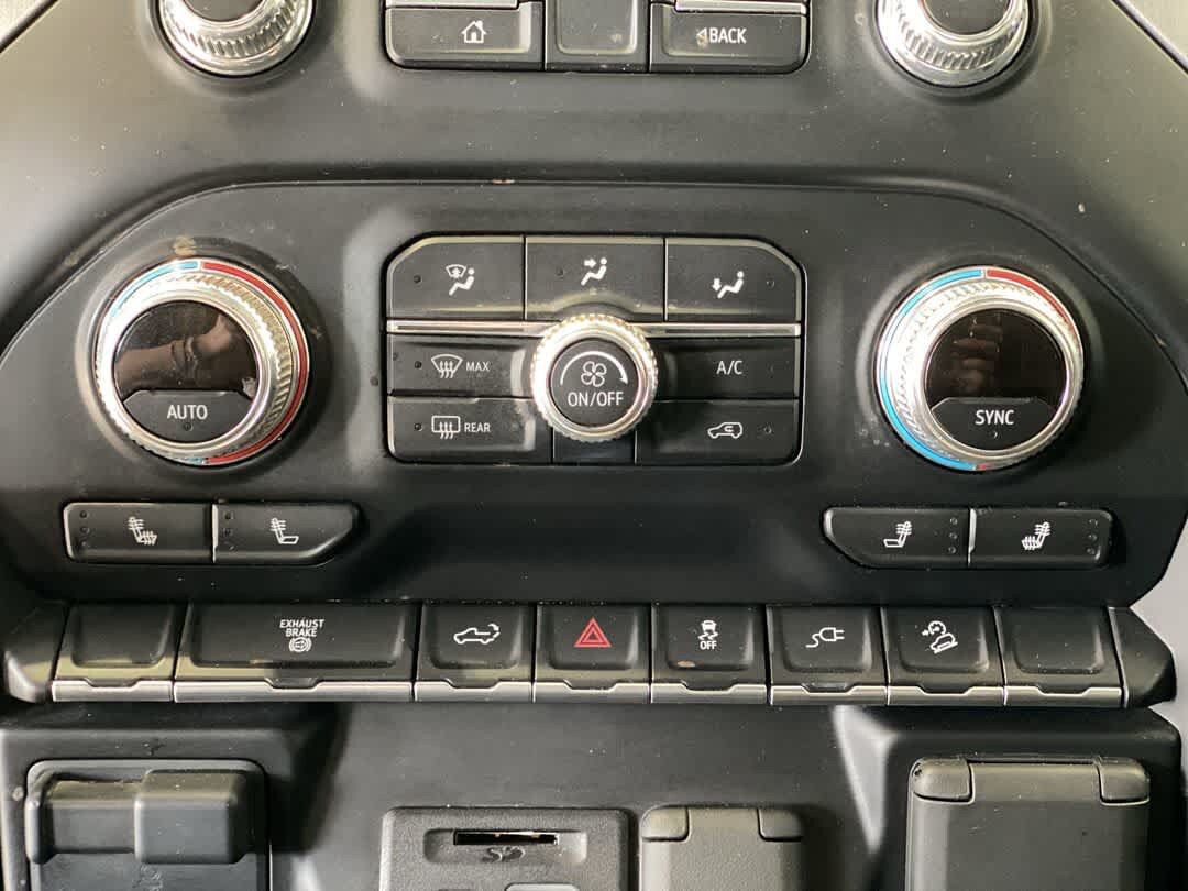 Used 2022 GMC Sierra 3500 SLT AWD/4WD image 21