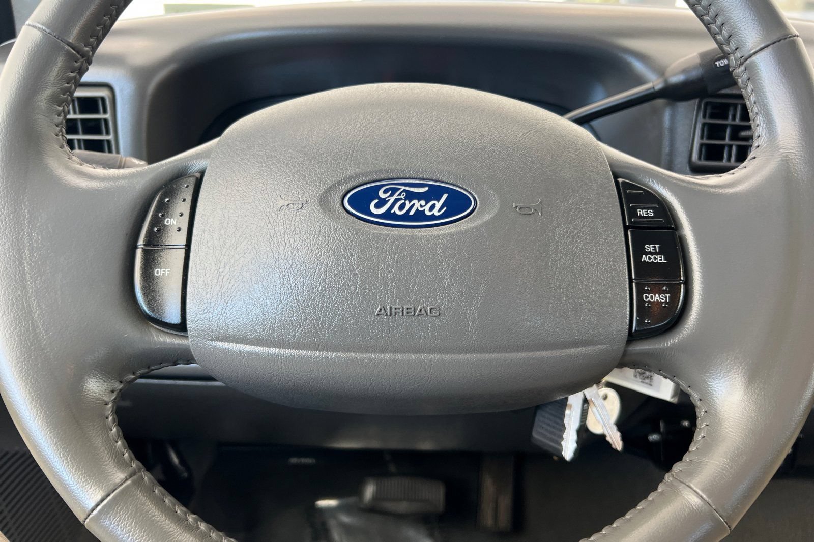 Used 2003 Ford F350 XL AWD/4WD image 31