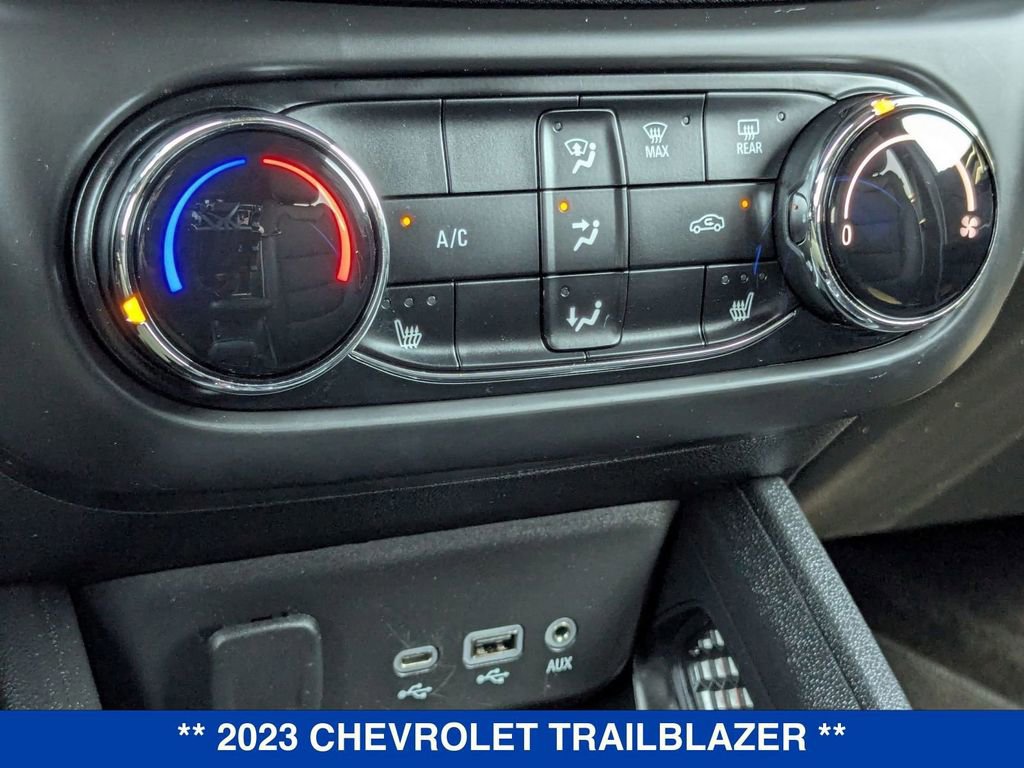 Used 2023 Chevrolet TrailBlazer RS image 24