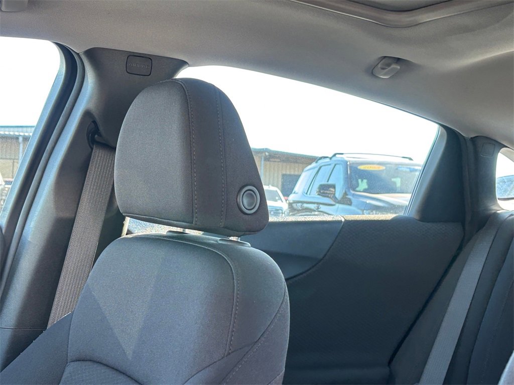 Used 2023 Chevrolet Malibu LT image 14