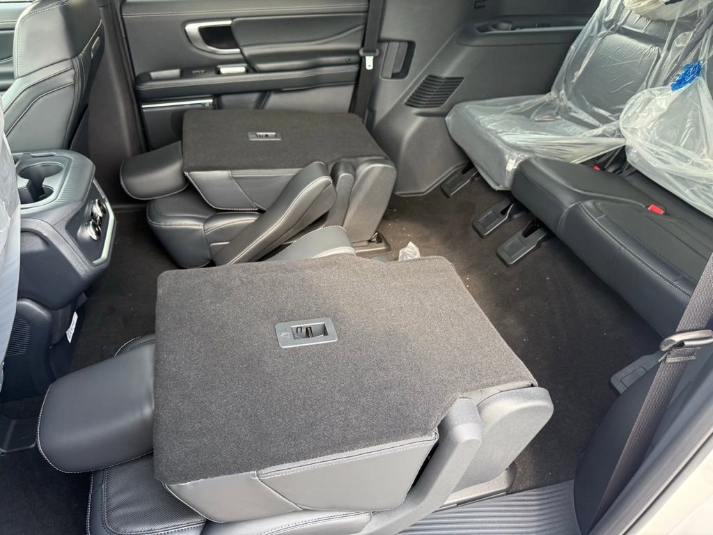 New 2026 Ford Expedition Max Platinum image 59