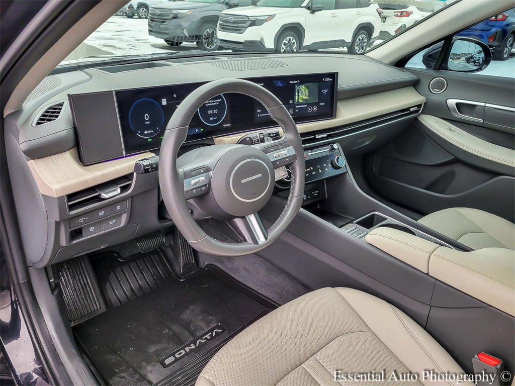 Used 2024 Hyundai Sonata Limited image 9