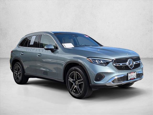 Certified 2026 Mercedes-Benz GLC 300 image 3