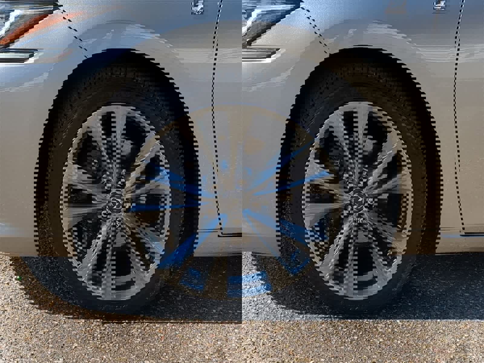 Used 2019 Lexus ES 350 F Sport w/ Accessory Package 2 image 21