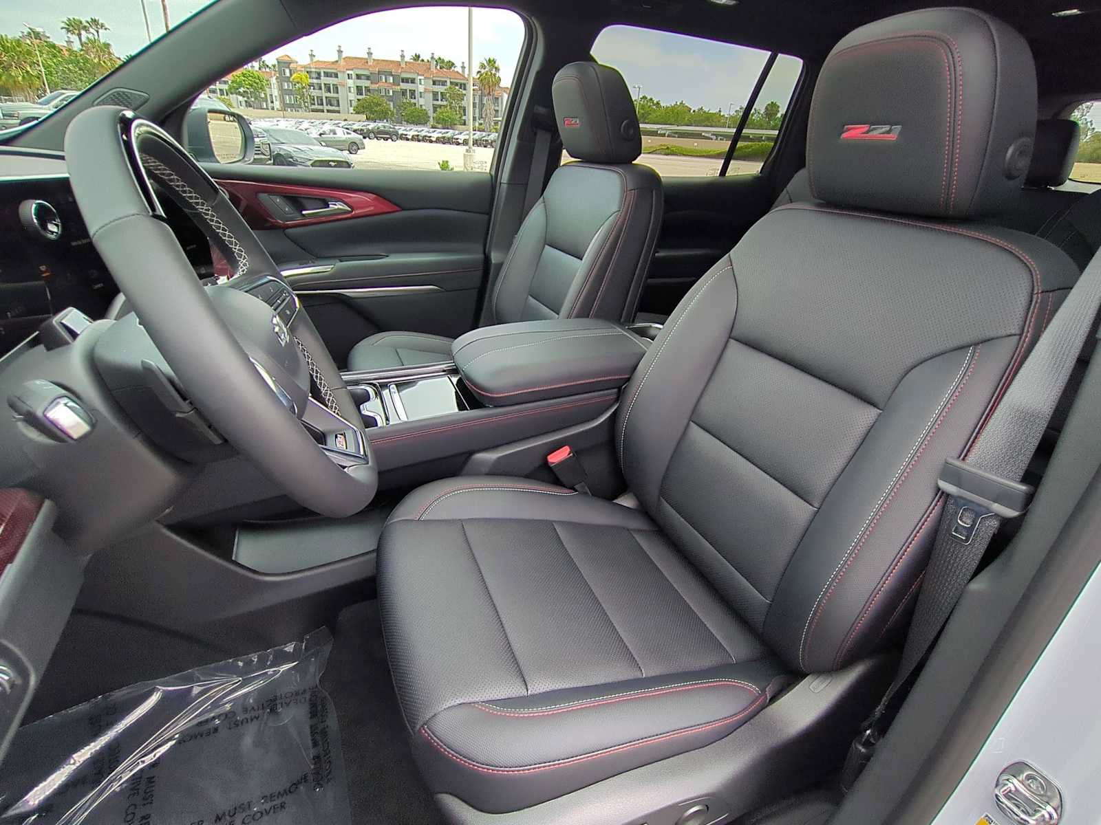 New 2026 Chevrolet Traverse Z71 w/ Enhanced Driving Package AWD/4WD image 24