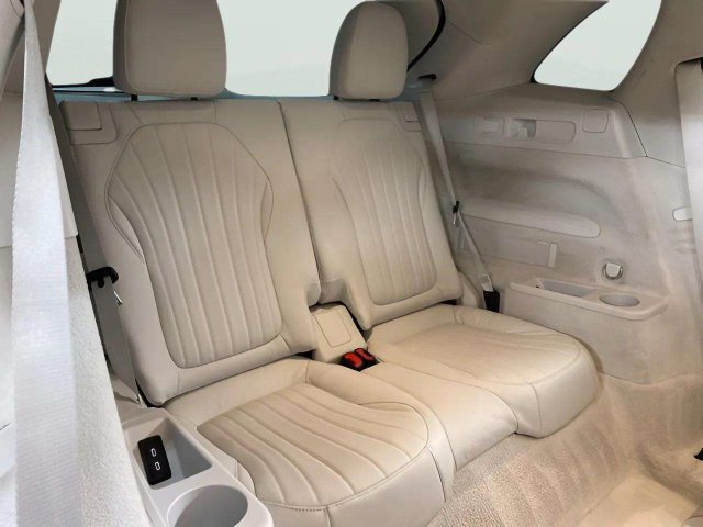 Used 2023 Mercedes-Benz EQS 450+ SUV image 43