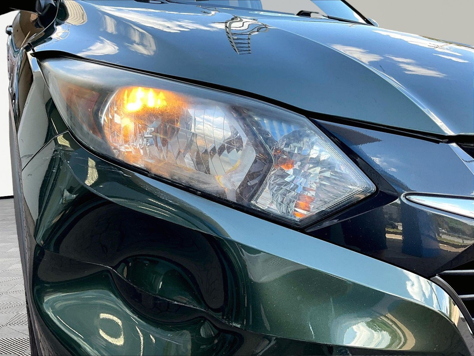 Used 2016 Honda HR-V EX image 30