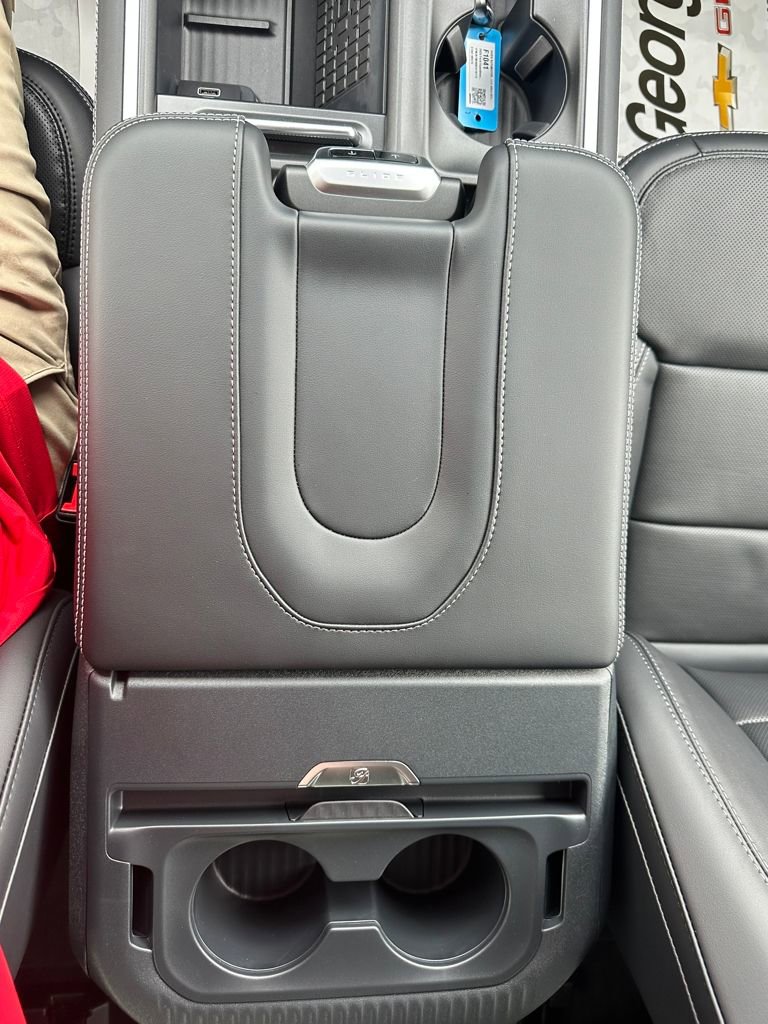 New 2025 Ford Expedition Max Platinum w/ Driver's Package image 17