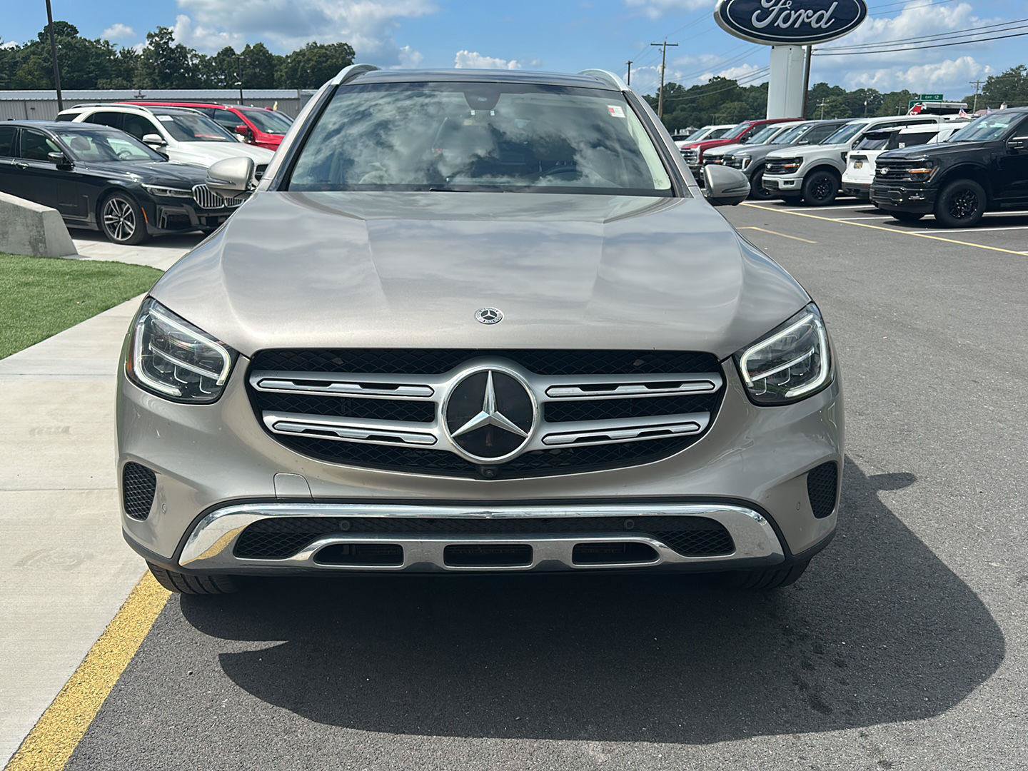 Used 2021 Mercedes-Benz GLC 300 4MATIC video 2