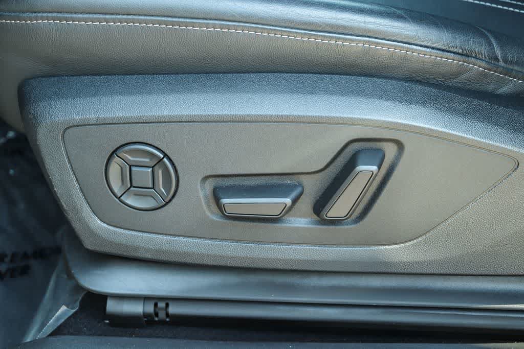Used 2023 Audi Q4 e-tron Premium AWD/4WD image 19