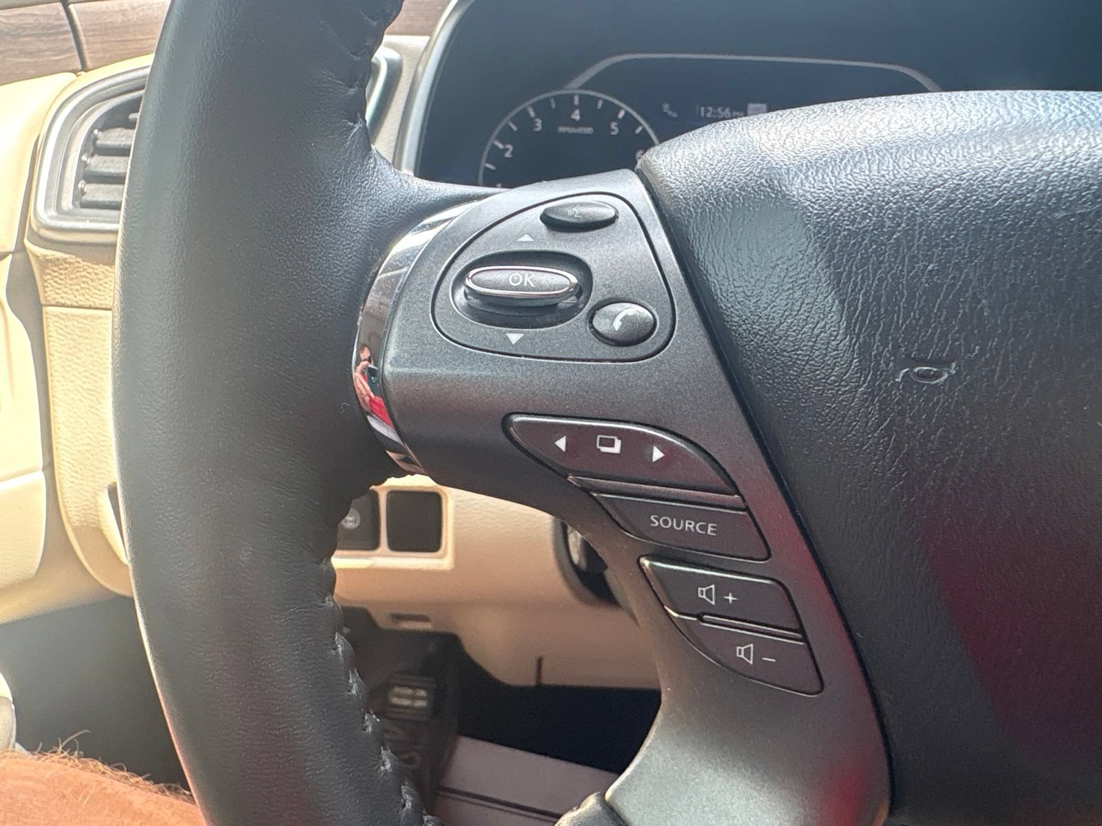 Used 2020 Nissan Murano Platinum AWD/4WD image 34
