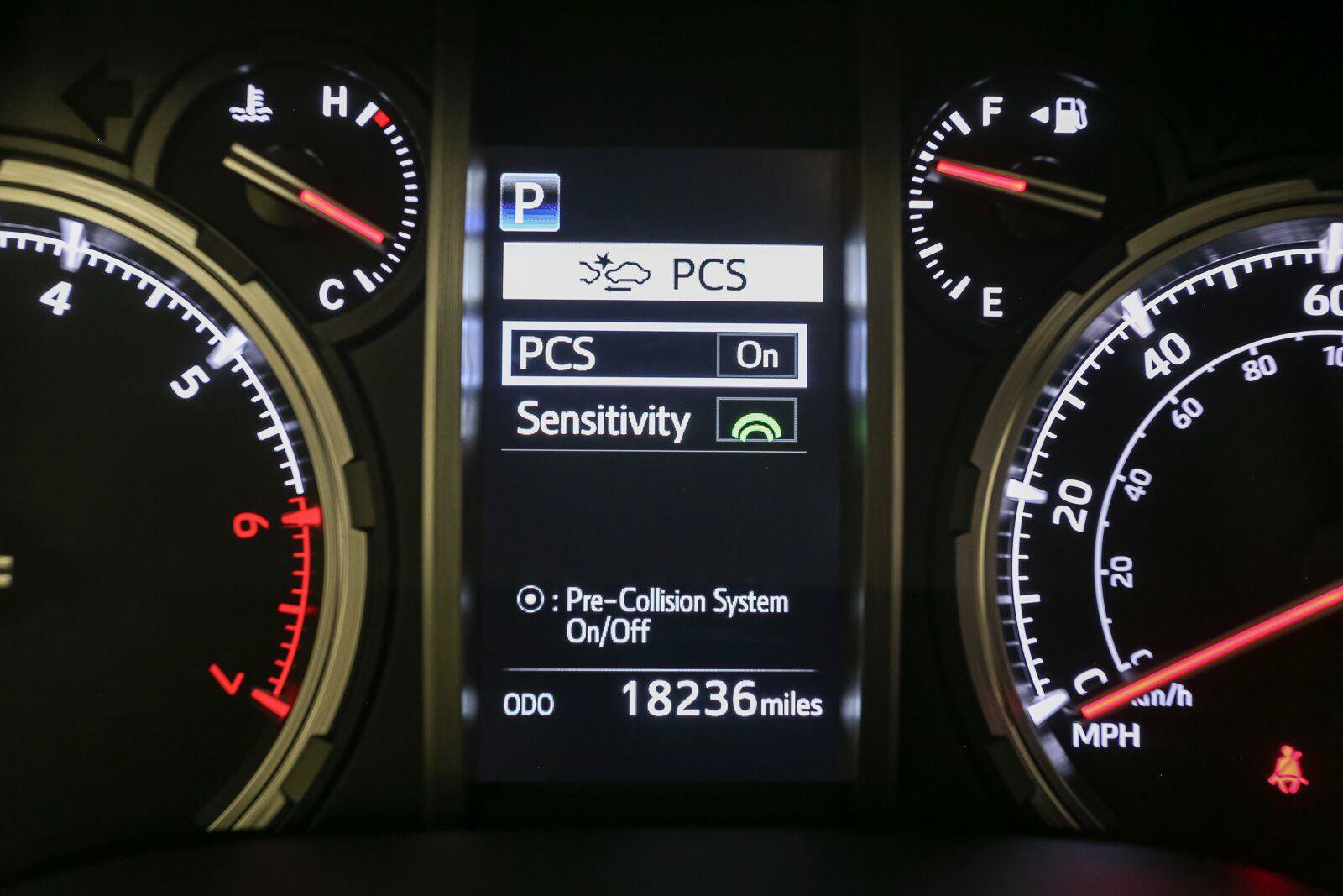 Certified 2023 Toyota 4Runner TRD Off-Road Premium w/ Off Road Premium Plus Package AWD/4WD image 38