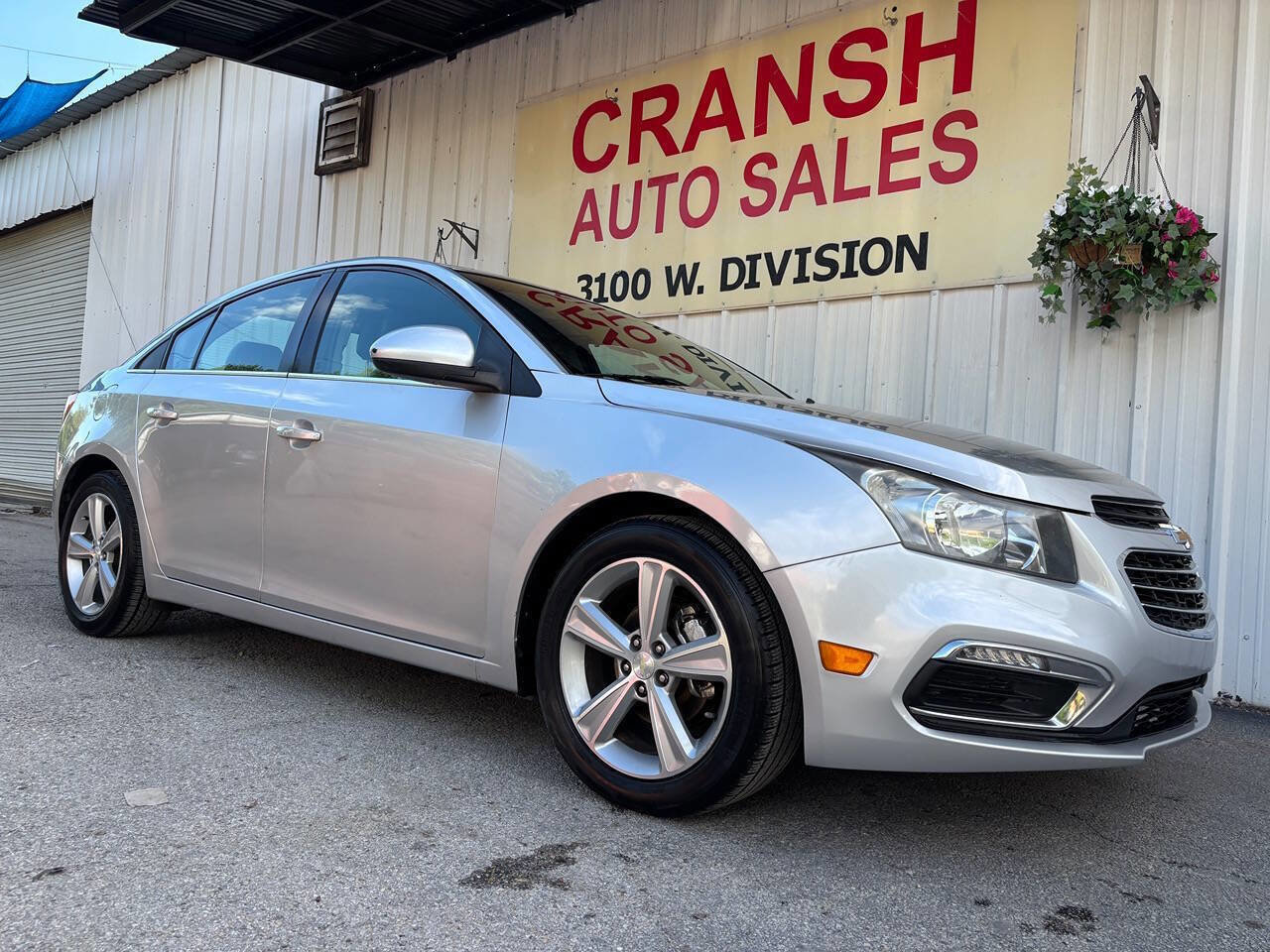 Used 2015 Chevrolet Cruze LT image 4