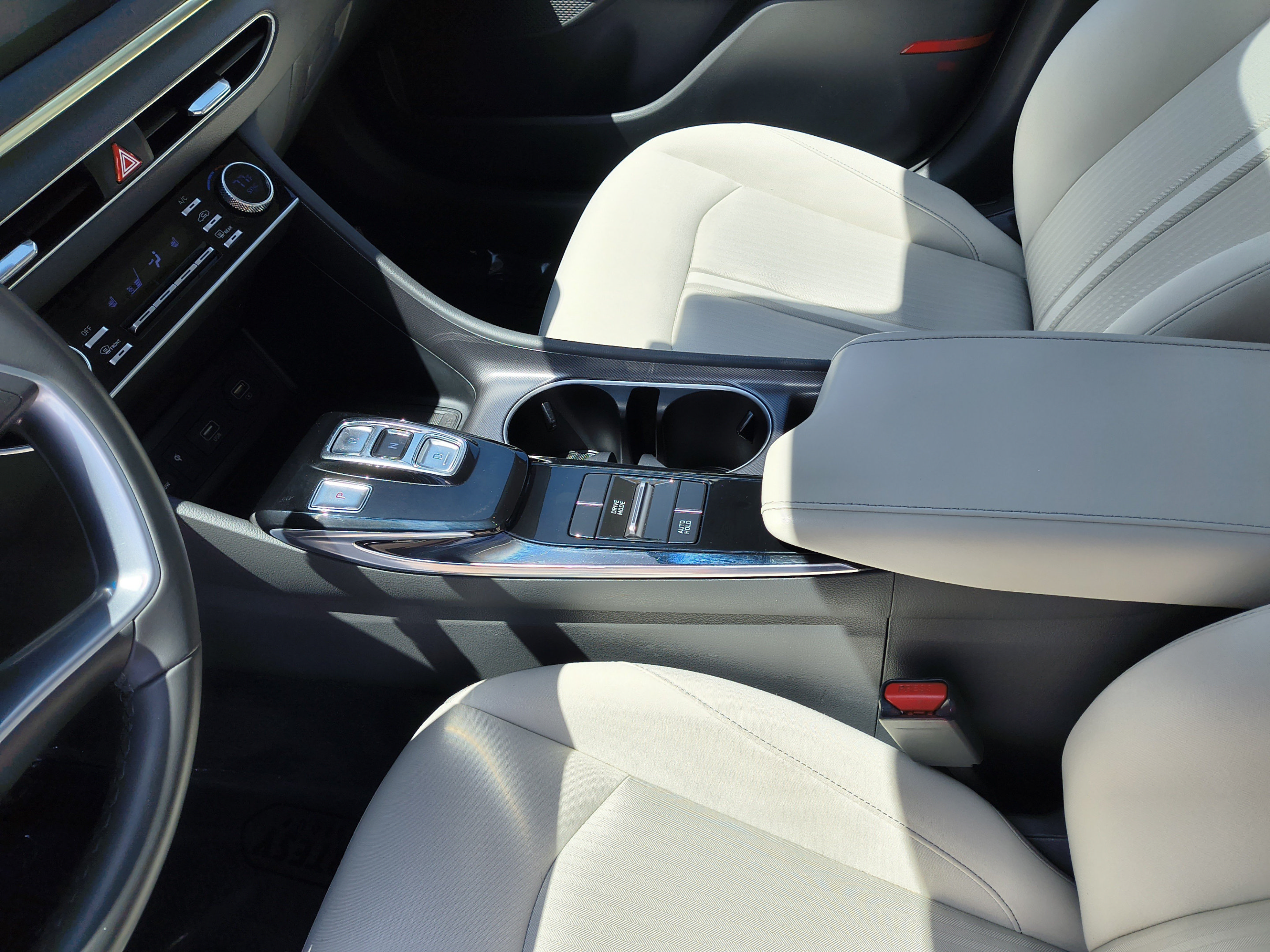 Certified 2021 Hyundai Sonata SEL w/ Convenience Package FWD image 21