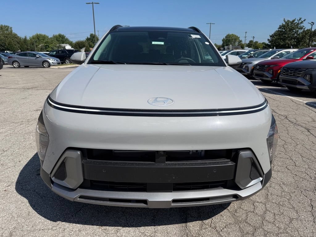 Used 2026 Hyundai Kona Limited AWD/4WD image 2