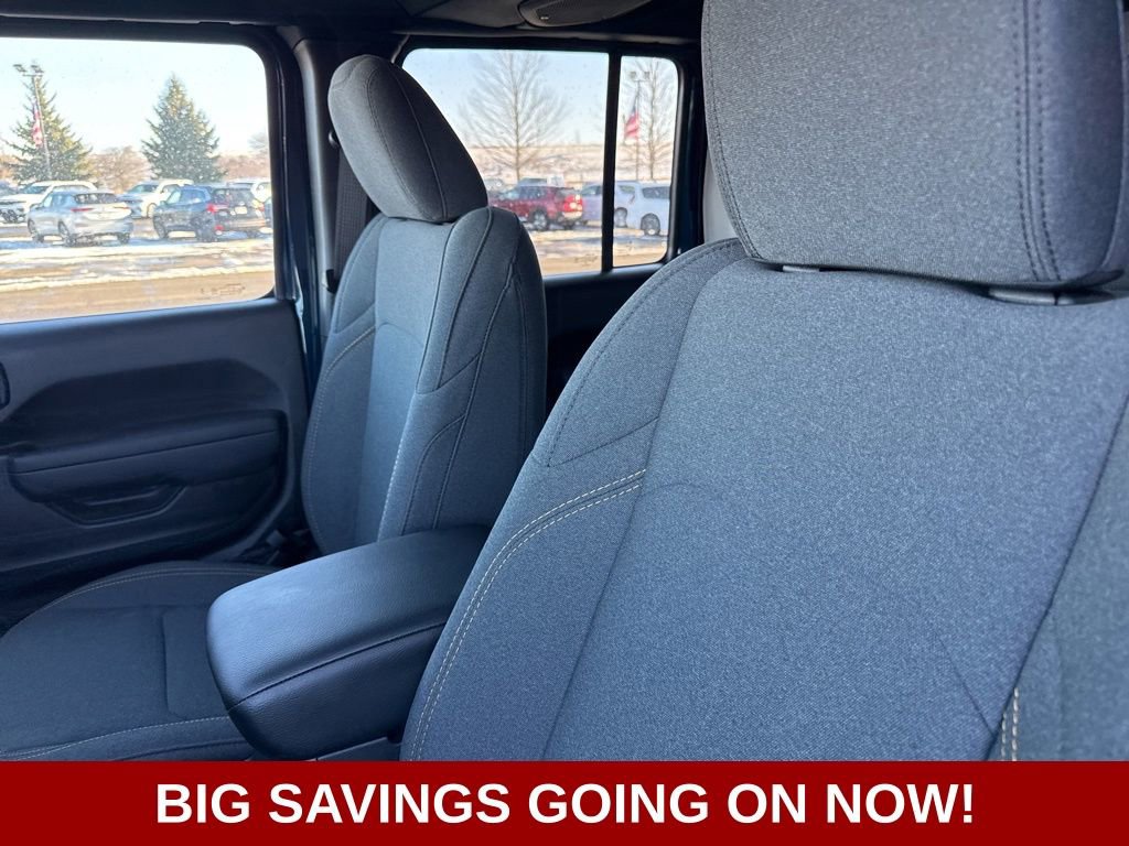 New 2025 Jeep Wrangler Sport S image 24