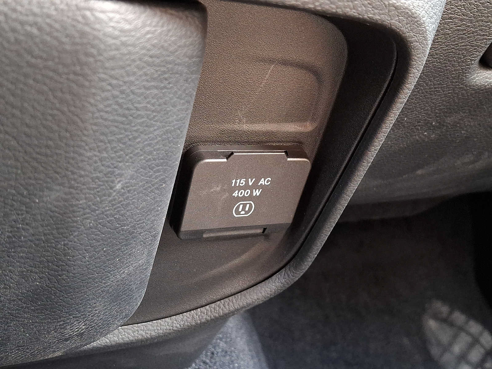 New 2026 RAM 1500 Warlock AWD/4WD image 16