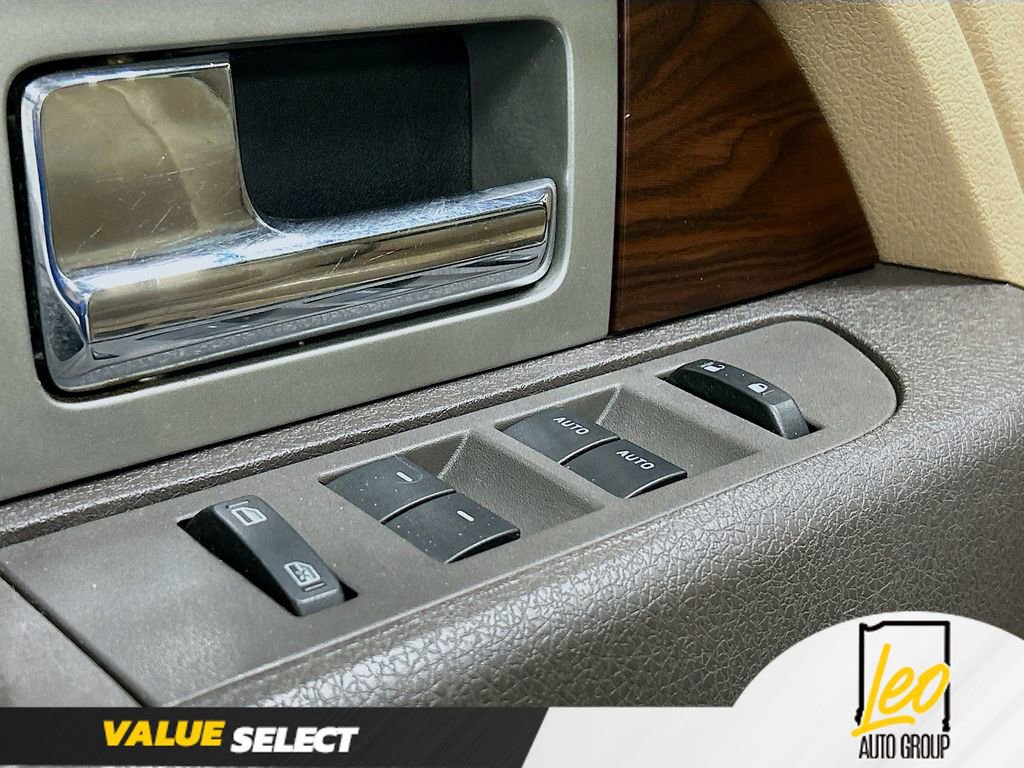 Used 2012 Ford F150 Lariat w/ Lariat Chrome Pkg image 17