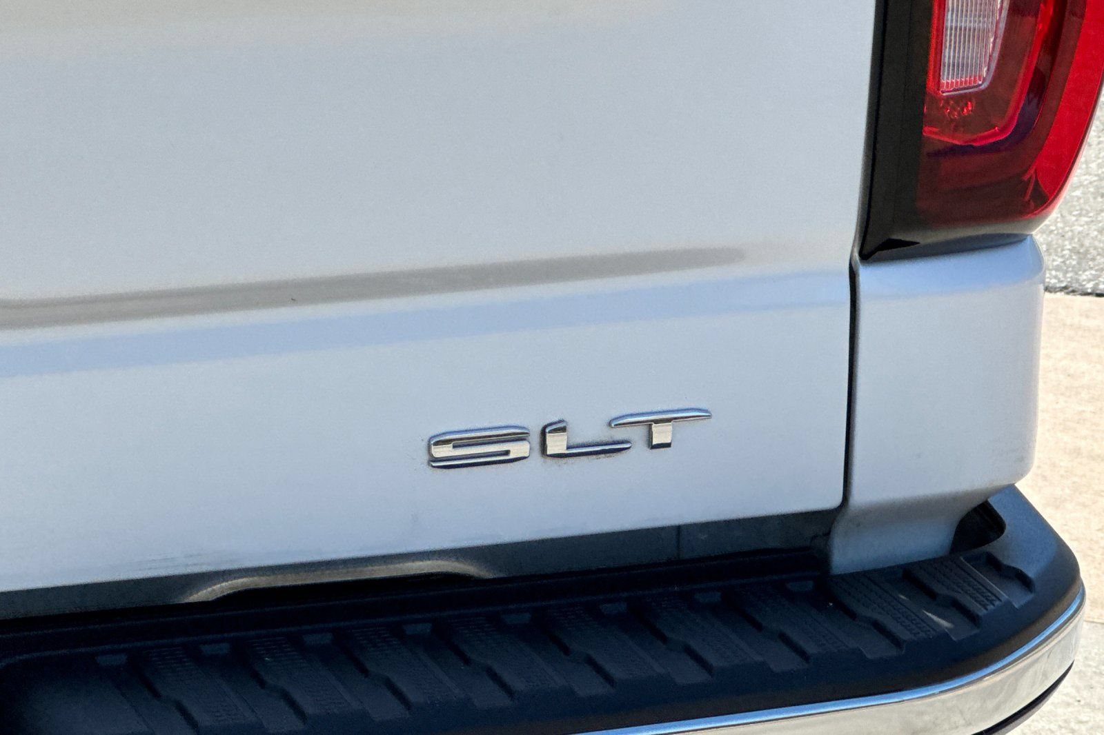 Certified 2021 GMC Sierra 1500 SLT w/ SLT Premium Package RWD image 27
