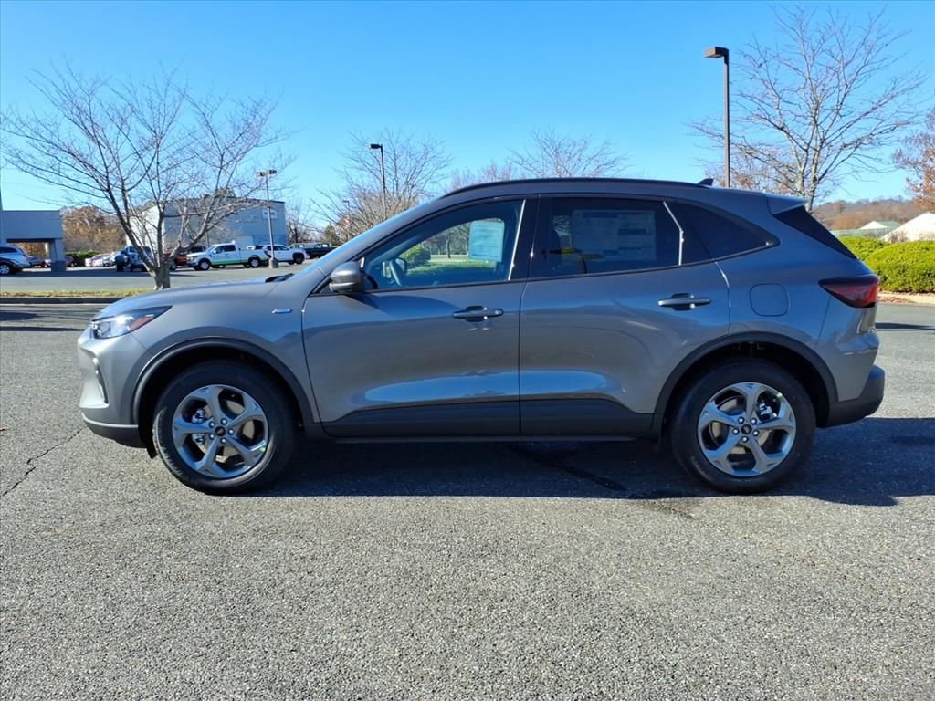 New 2026 Ford Escape ST-Line Select w/ Equipment Group 401A image 6