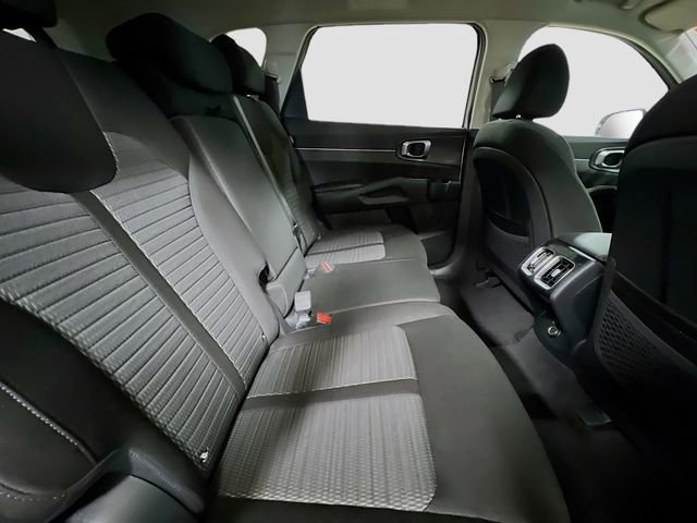 New 2026 Kia Sorento LX image 27