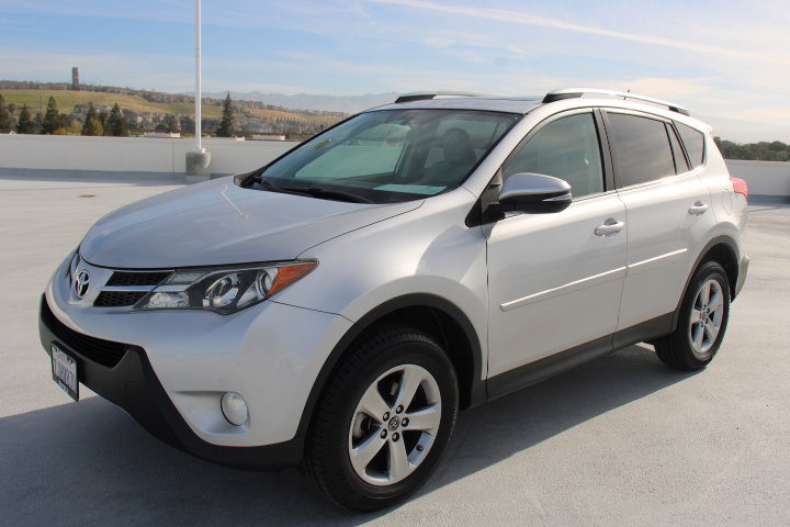 Used 2015 Toyota RAV4 XLE image 6