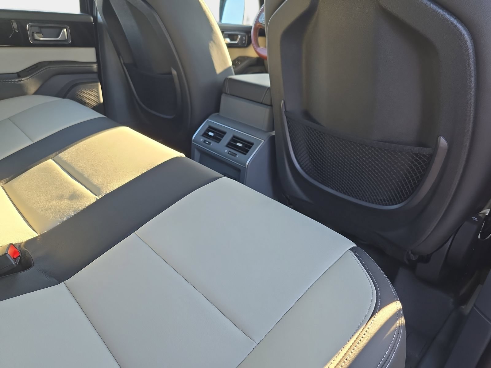 New 2026 INEOS Grenadier Station Wagon AWD/4WD image 10