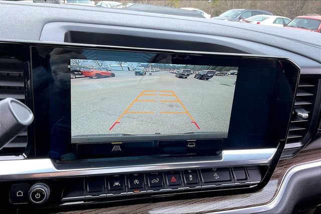 Used 2022 Chevrolet Silverado 1500 LT Trail Boss image 11