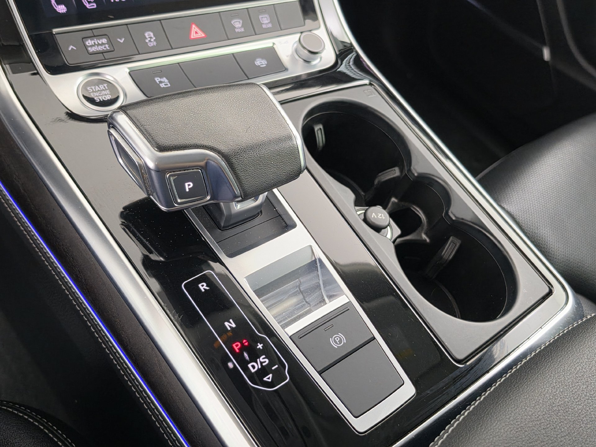 Certified 2023 Audi Q8 Premium Plus AWD/4WD image 21