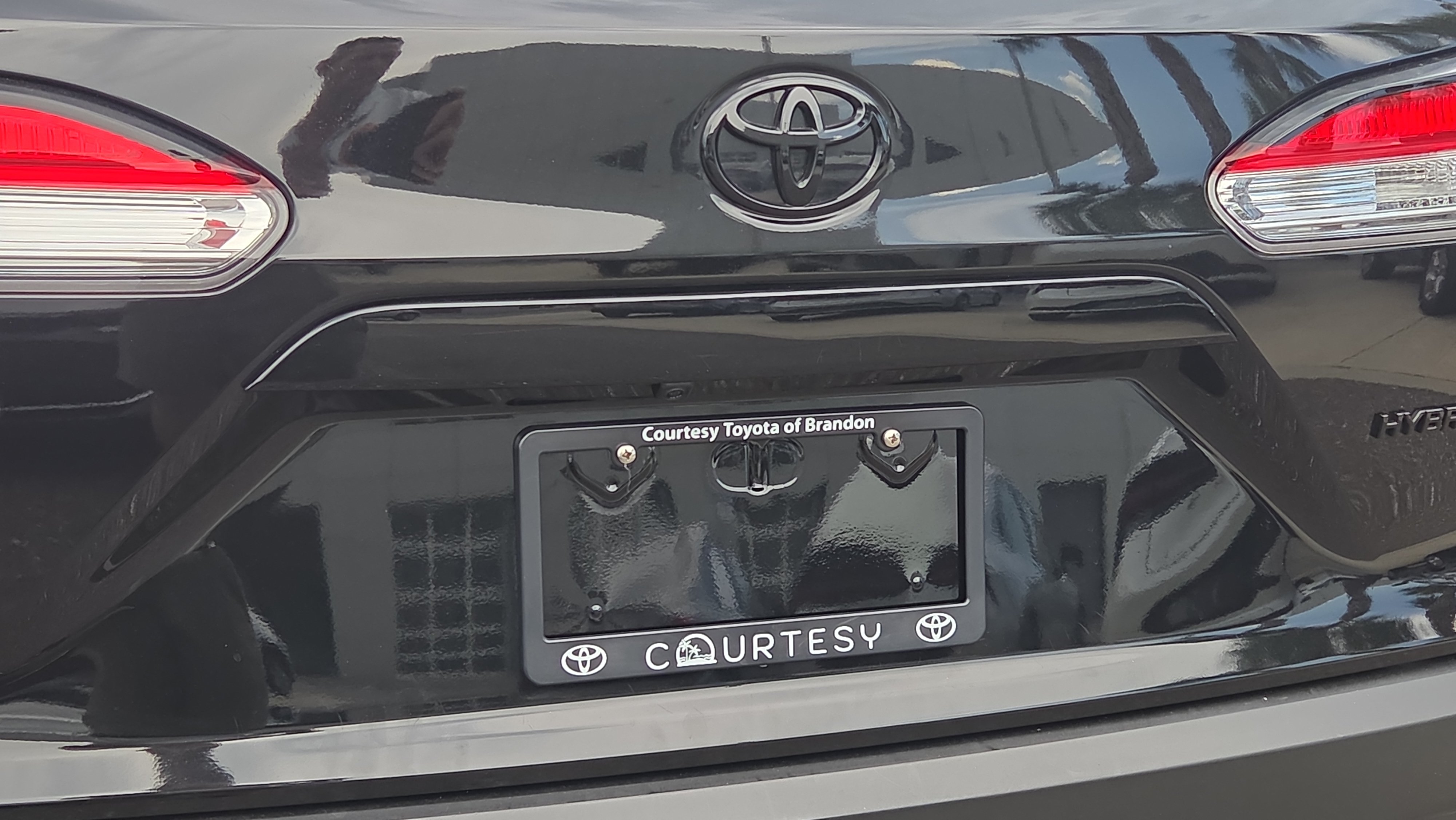 Used 2024 Toyota Corolla Cross AWD Hybrid image 10